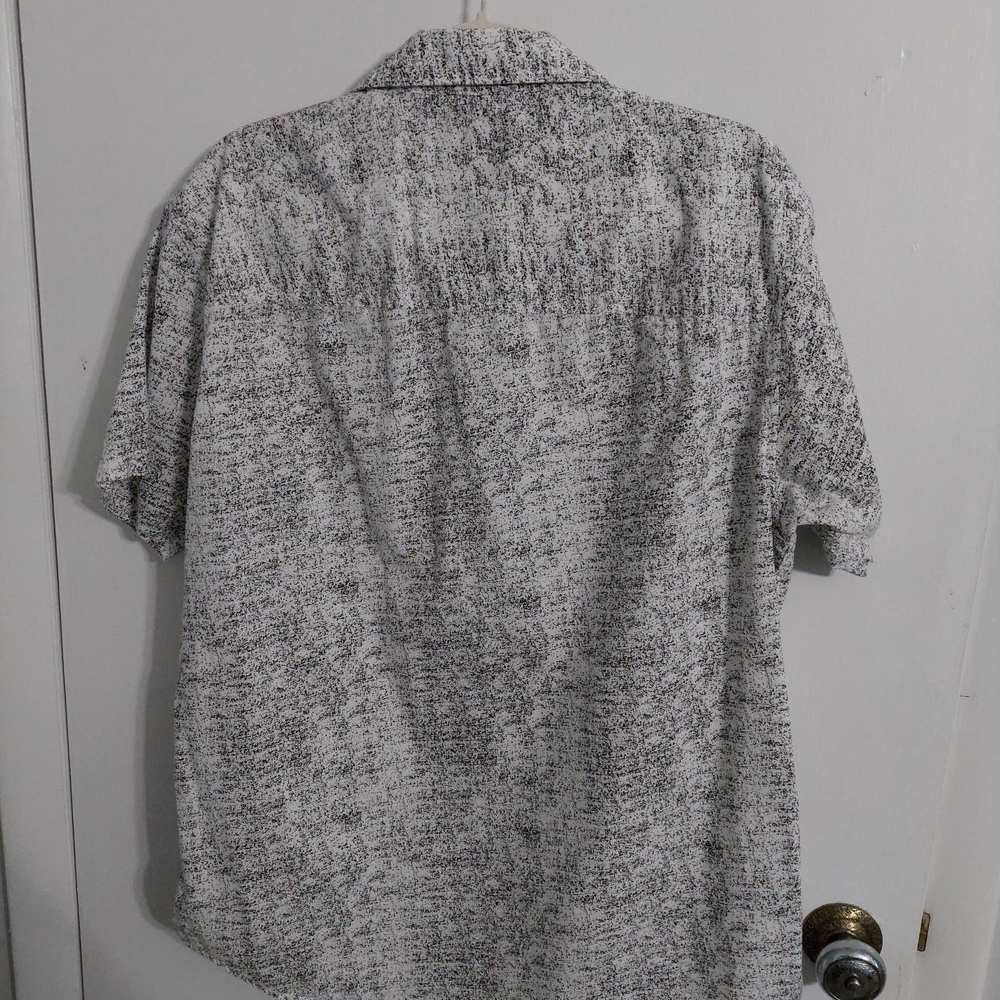 Zoo York Men's Short Sleeve Button-Up Shirt — Gray Speckle - Picture 3 of 4